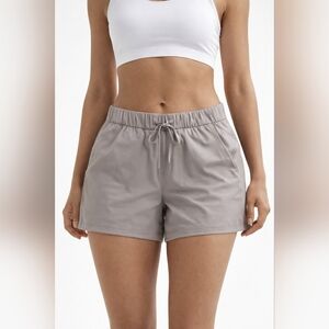 CRZ YOGA Athletic Lounge Shorts Women’s M 8–10 Taupe Gray Pockets New